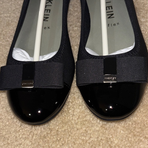 Anne Klein Alive Flat-Black - Picture 5 of 7